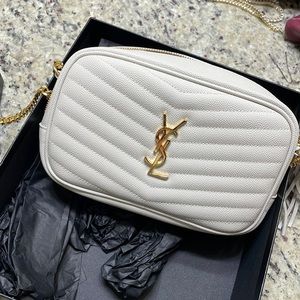 YVES Saint Laurent Lou MINI bag